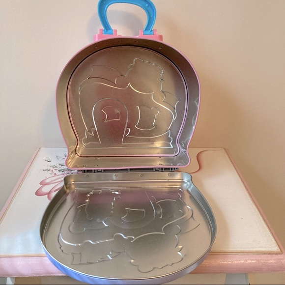 Bratz Babyz Ponyz Hot to Trot Metal Carrying Case - Picture 7 of 8